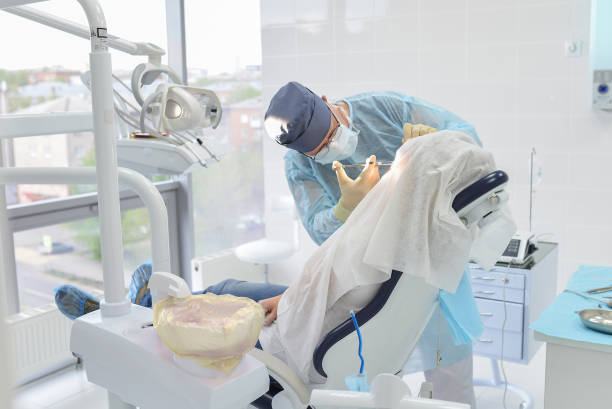 Best Cracked Tooth Emergency Dentist  in Independence, OH
